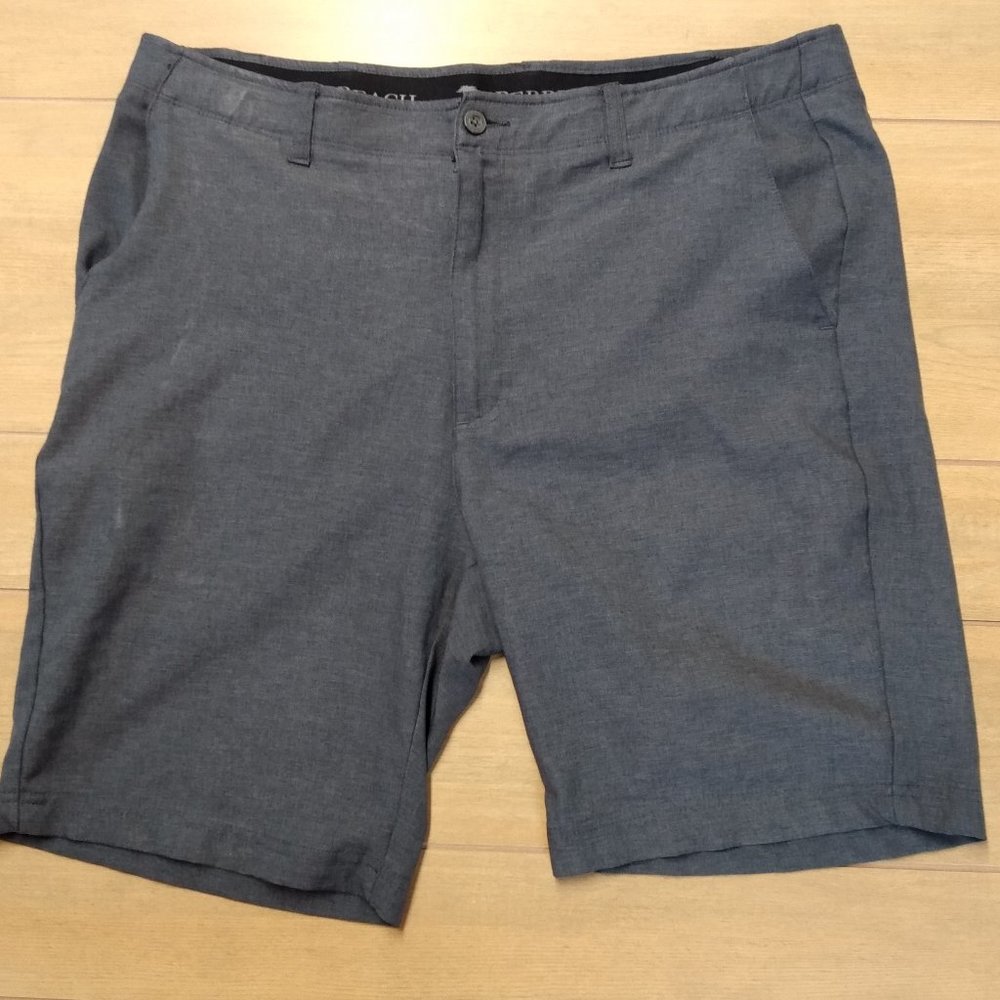 Pebble Beach men's gray golf sport stretch shorts size 36